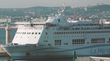  Feribot hareket Marsilya-Fos limanda 
