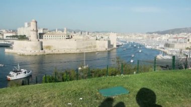 Kaç Marsilya yukarıda hayran