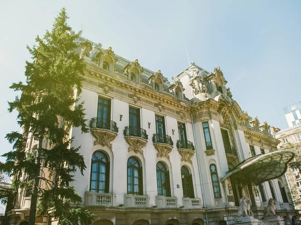 Museo George Enescu ubicado en el Art Nouveau Cantacuzino Palace — Foto de Stock