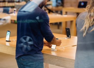 Apple iphone X dünya çapında satışa mağaza hazırlama gider 