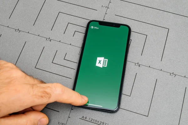 Set up on iPhone X 10 app application software Microsoft Excel — Stock Photo, Image
