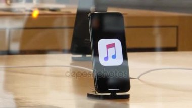 Apple iphone X Apple Store