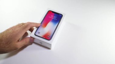 En son Apple iphone X 10 unboxing adam