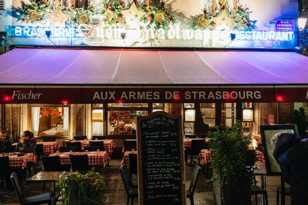 Aux armes de Strasbourg  French Restaurant — 图库照片