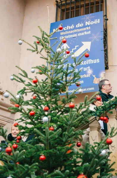 Spar kerstboom met marche de Noel kerst — Stockfoto