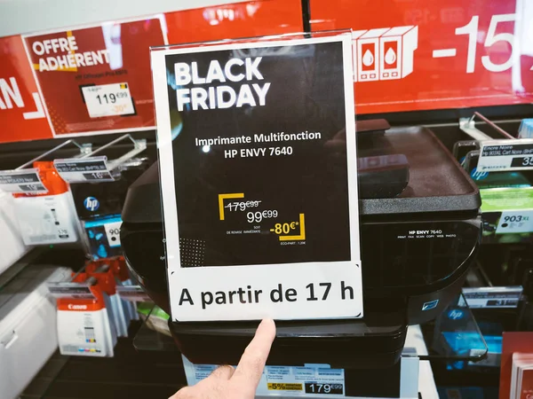 Black Friday sale of electronics at FNAC Store — Stok Foto