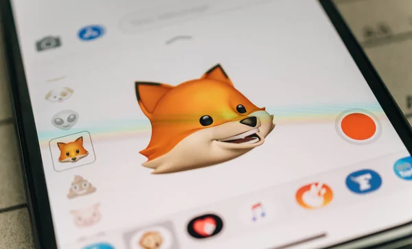 Fox animal 3d animoji emoji generado por Face ID reconocimiento facial — Foto de Stock