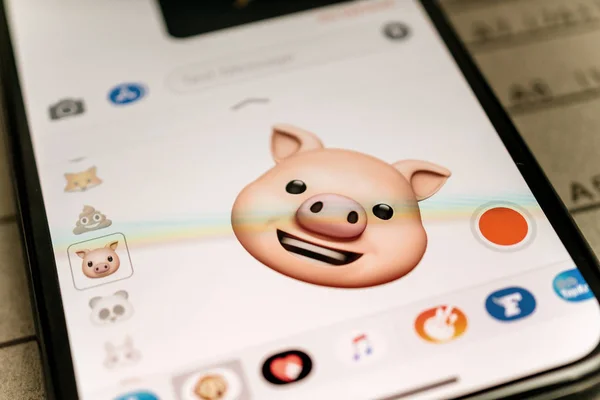 Animale maiale 3d animoji emoji generato da Face ID facciale iPhone — Foto Stock