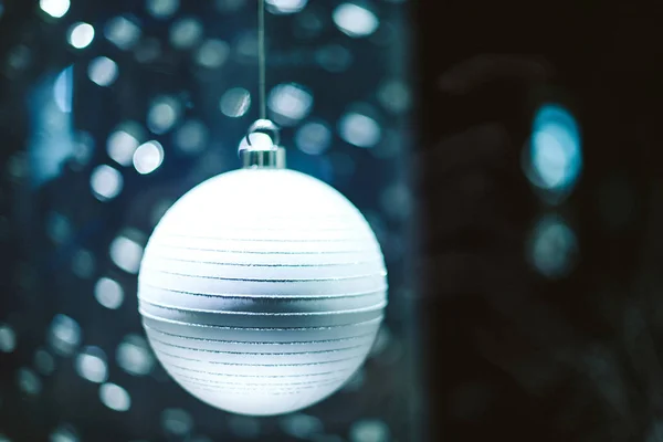 Globos redondos mágicos Brilhando para o Natal — Fotografia de Stock