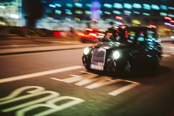 Résumé Déconcentré Mouvement Taxi Britannique Taxi Hackney Cabine Conduite Rapide — Photo