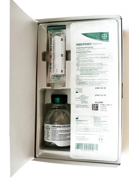 Ultravist - Iopromide paket som innehåller den kontrast agent unb — Stockfoto