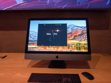 Yeni imac Pro bilgisayar