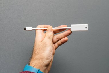 Amazon temelleri Amazonbasics usb-c kablo adaptörü