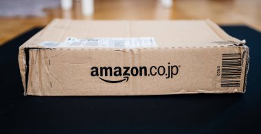 Amazon Japonya parsel Amazon.co.jp günlük o siyah zemin üzerine