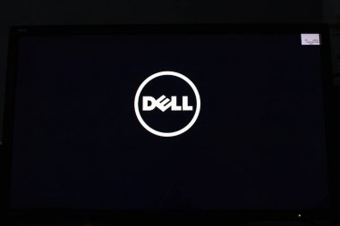 Nec ekranda önyükleme sırasında Dell logo 