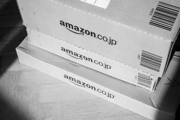 Black and white image of Amazon Prime Japan — Stock Photo, Image