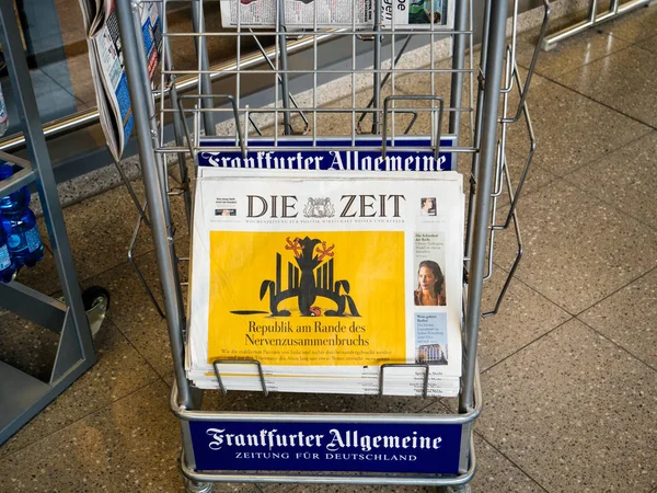 Die Zeit about German politics newspaper — Stock Photo, Image