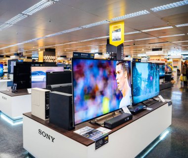 Sony Bravia Uhd Qled ekran geniş yelpazesi