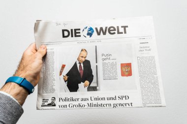  2018 gelen Rus başkanlık seçimleri kazanan Vladimi