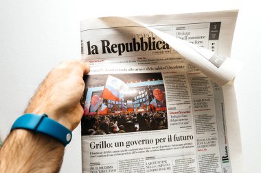  2018 gelen Rus başkanlık seçimleri kazanan Vladimi