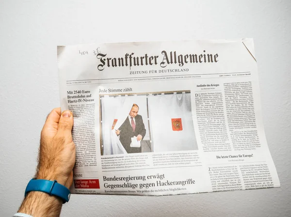 Alman basın ile 2018 gelen Rus başkanlık seçimleri hakkında — Stok fotoğraf