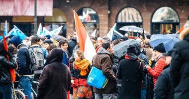 Fransız Sokağı gösteri insanlar hükümet Ma karşı protesto