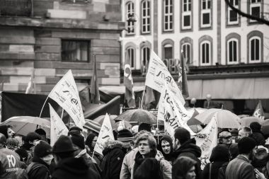 Fransız Sokağı gösteri insanlar hükümet Ma karşı protesto