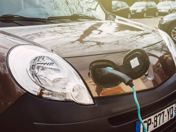 Страсбург Франція Circa 2018 Деталь Підключено Renault Мінівен Електричний Автомобіль — стокове фото