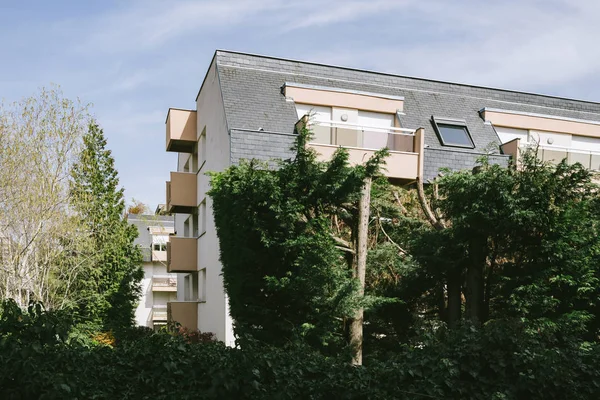 Flatgebouw in Pars — Stockfoto