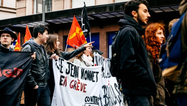 Διαμαρτυρία Macron συμβολοσειρά γαλλική κυβέρνηση των μεταρρυθμίσεων — Φωτογραφία Αρχείου