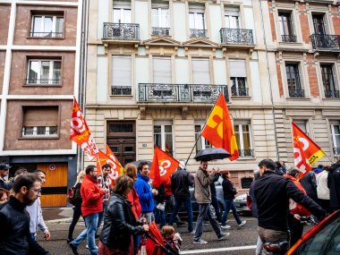 Fransa Macron insanlar yürüyen reformlar karşı protestolar 