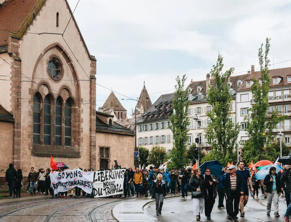 Fransa'da protesto Macron reformlar kalabalık yürüyüş — Stok fotoğraf