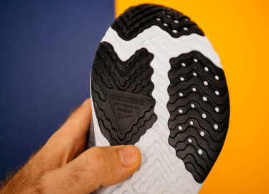 Yeni Nike Koşu Ayakkabısı Odyssey Tepki Kalkanı