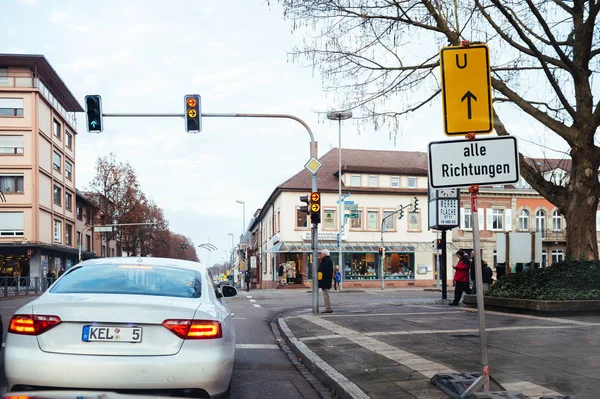 Duitse stad Kehl tijdens wegwerkzaamheden Alle Richtungen — Stockfoto