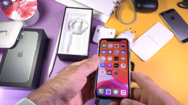 En gizli Apple Bilgisayarlarını açan adam iPhone 11 Pro