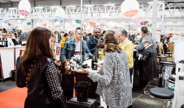 Fuar fuarı Vignerons Fransa 'nın bağımsız şarap üreticileri