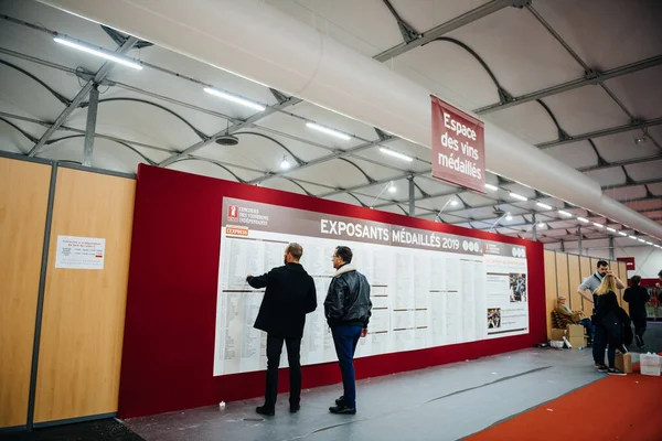 Exposición feria Vignerons independiente Enólogos independientes de Francia —  Fotos de Stock