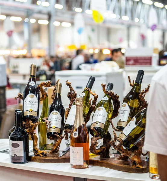 Промислова виставка Вигнерони незалежні незалежні винороби Франції — стокове фото