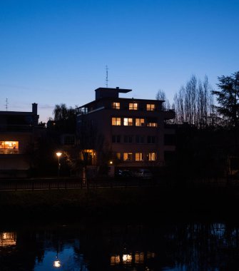 Fransa 'nın Coronavirus' la karşı karşıya olduğu boş sokaklar