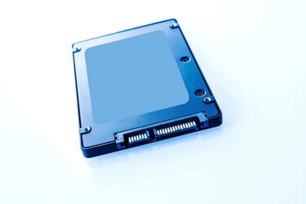 Vista macro del nuovo disco di trasmissione dati veloce dell'unità a stato solido SSD — Foto Stock