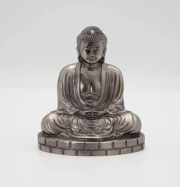 Grote Boeddha of Daibutsu zilveren model. — Stockfoto