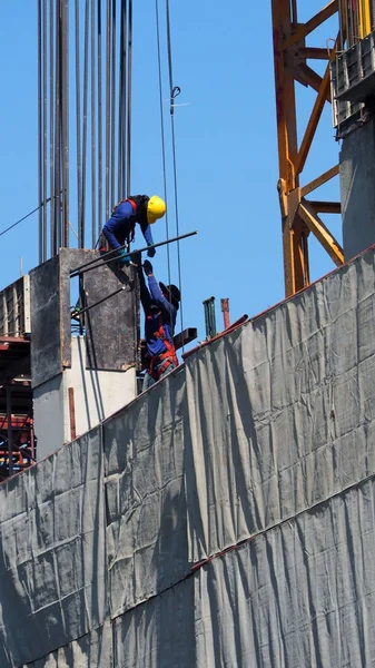 Trabajo en obra en obra . — Foto de Stock