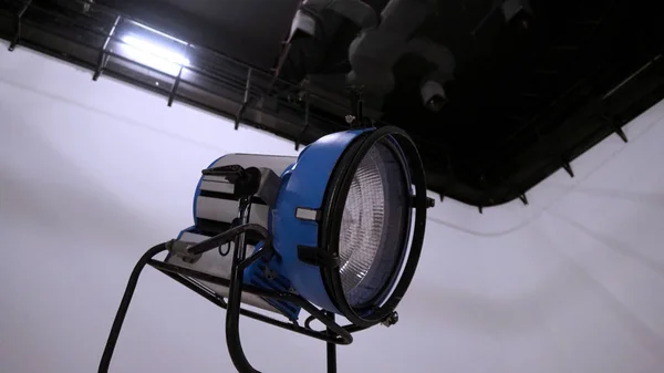 Diodo Emissor Luz Grande Estúdio Continua Iluminando Para Produção Tiro — Fotografia de Stock