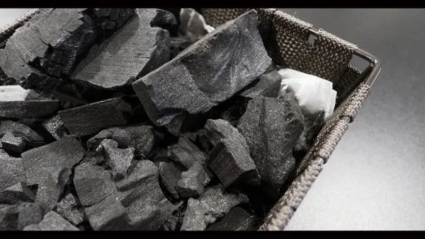 Черный Древесный Уголь Черном Фоне Вид Сверху Которые Используют Поглощения — стоковое фото
