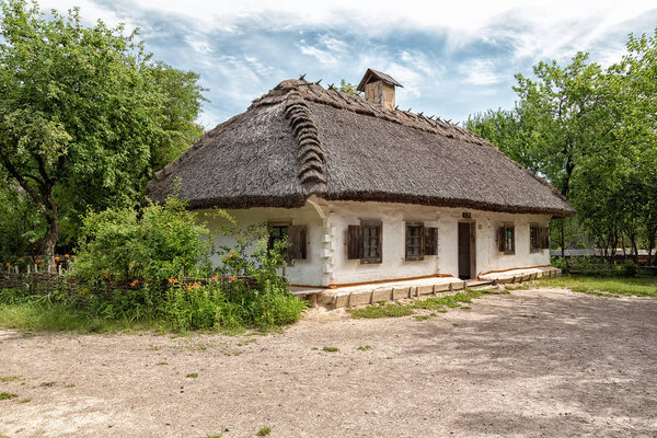 Старая деревянная мельница
