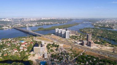 Kiev Dinyeper Nehri yakınında güzel alanı.