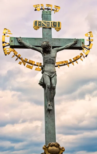 Prag'da çapraz Katolik