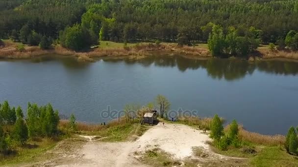 Blick auf den gewundenen Fluss — Stockvideo