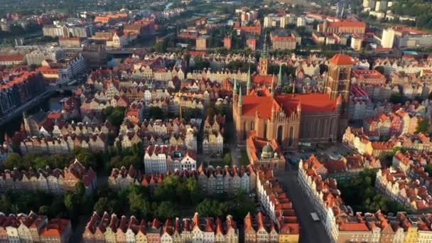 Vue Aérienne De Gdansk, Vieille Ville, Stare Miasto, Stara Motlawa, Strefa Historyczna, Wolne Miasto, Pologne — Video