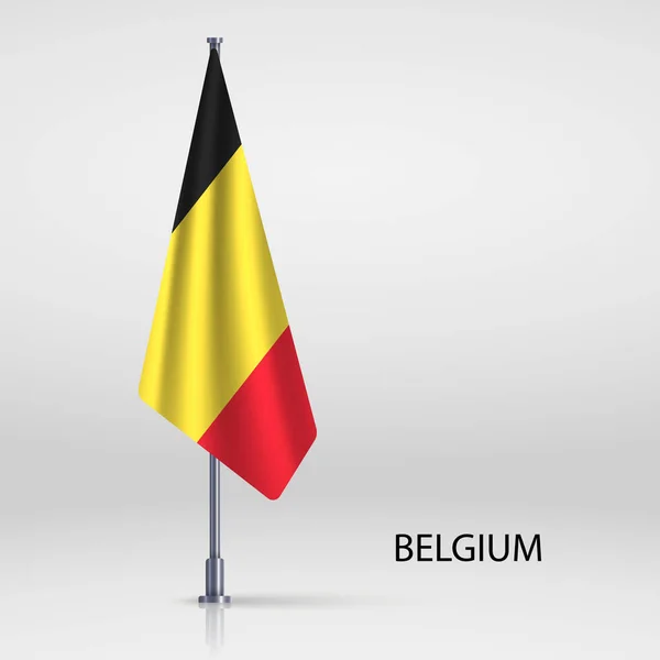 Belgio Bandiera Appesa Sul Pennone — Vettoriale Stock